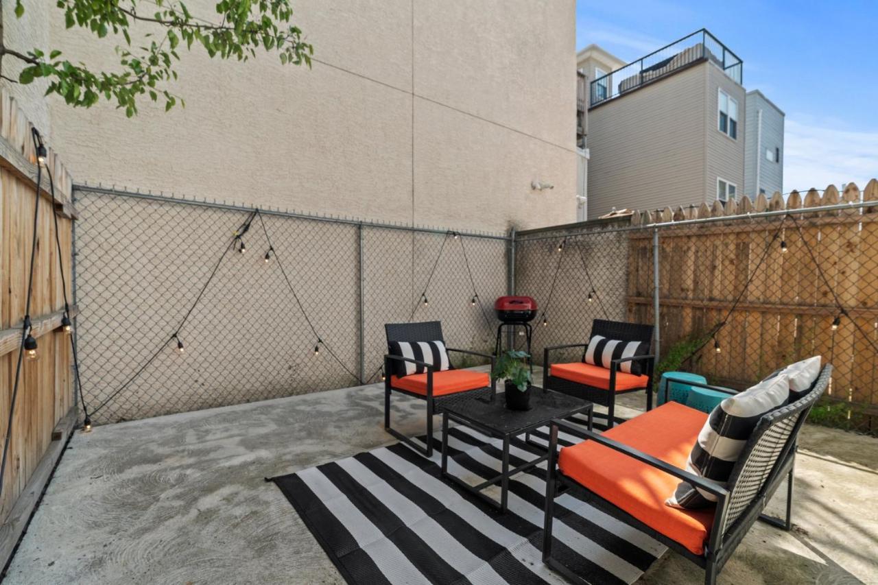 Modern & Comfy ~ 5* Location~gameroom~backyard Filadélfia